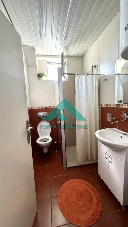 Prodaja, dvosoban stan, 62m², Slavija, Vračar Sve Podlokacije