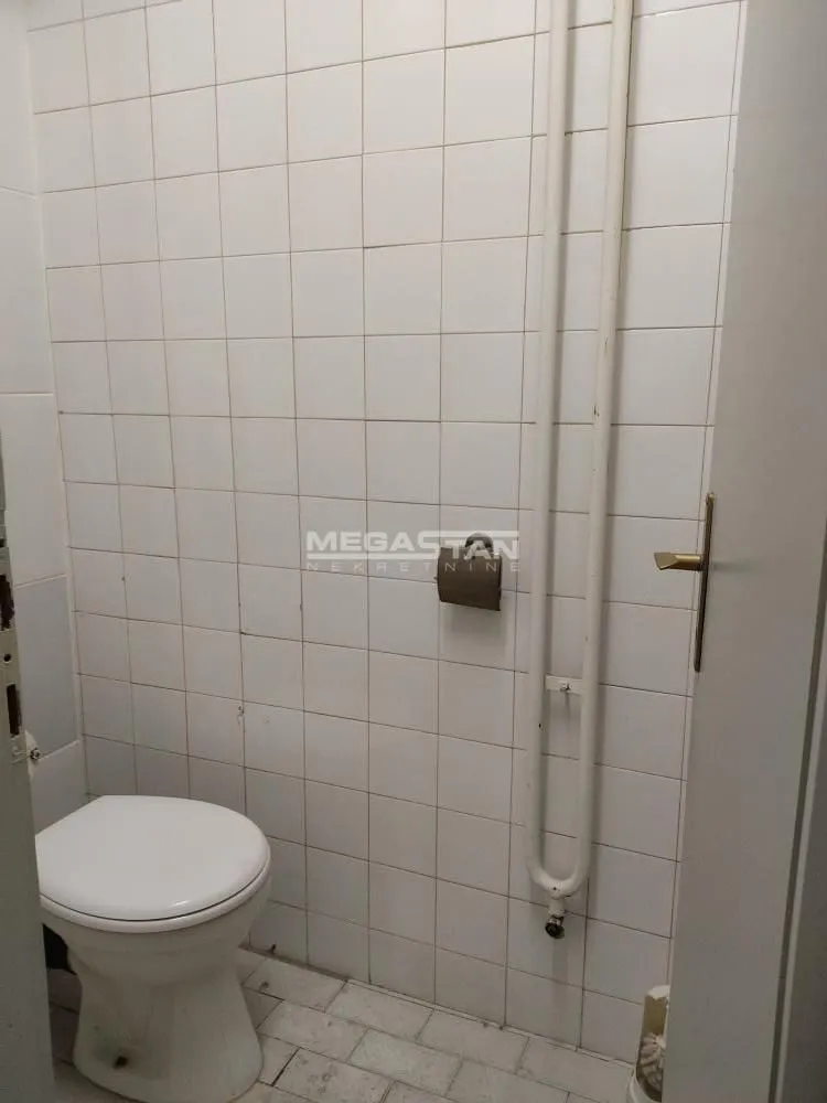 Sale, office space, 29m², Miljakovac, Rakovica