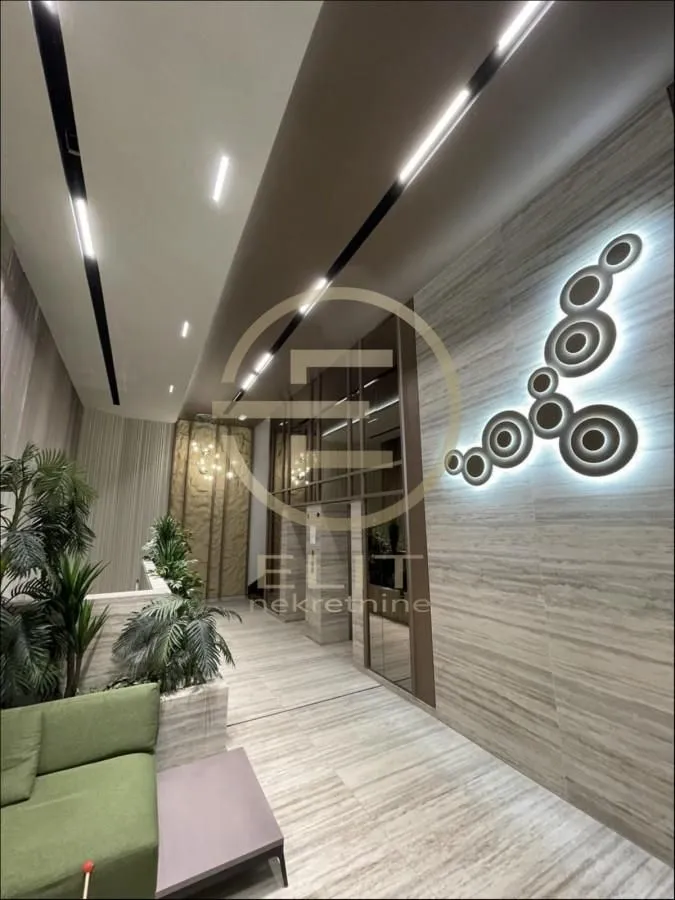 Izdavanje, stan, 40m², Novi Sad Sve Podlokacije, Novi Sad