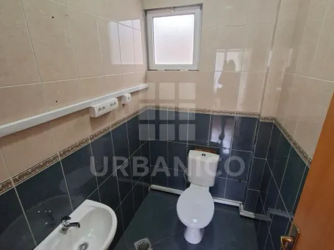 Sale, office space, 143m², Centar, Podgorica - image 11