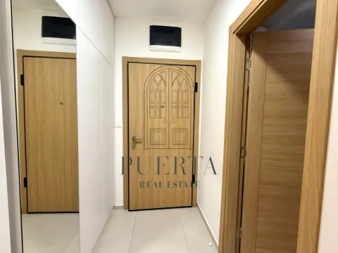 Izdavanje, jednosoban stan, 45m², City Kvart, Podgorica - image 9