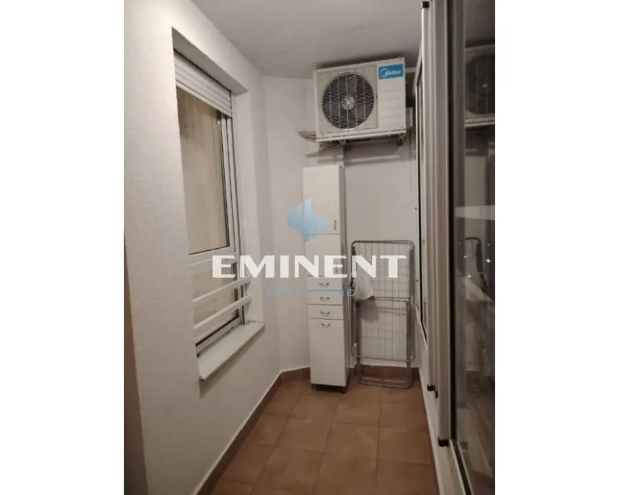 Rent, two bedroom apartment, 60m², Novi Beograd Blok 67, Novi Beograd Sve Podlokacije