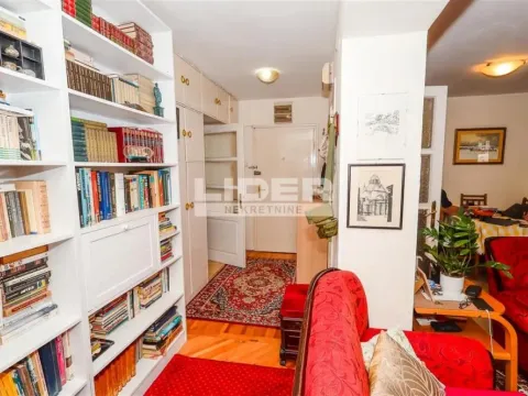 Sale, four bedroom apartment, 99m², Botanička Bašta, Palilula Sve Podlokacije - image 3