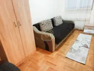 Izdavanje, jednosoban stan, 60m², Stari Aerodrom, Podgorica - image 8