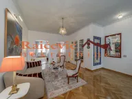 Prodaja, trosoban stan, 107m², Cvetni Trg, Vračar Sve Podlokacije - image 2