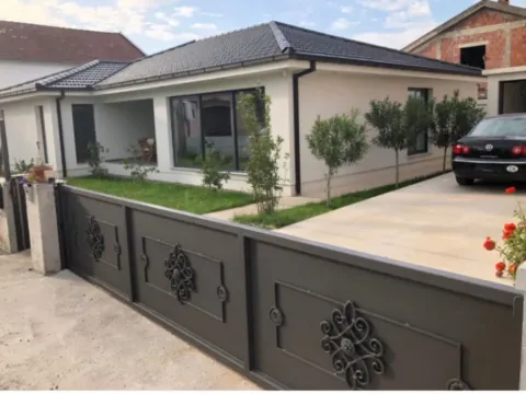 Sale, house, 200m², Karaburško Polje, Podgorica - image 3