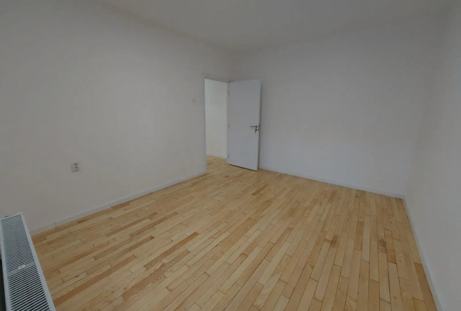 Prodaja, trosoban stan, 51m², Rotkvarija, Novi Sad Sve Podlokacije