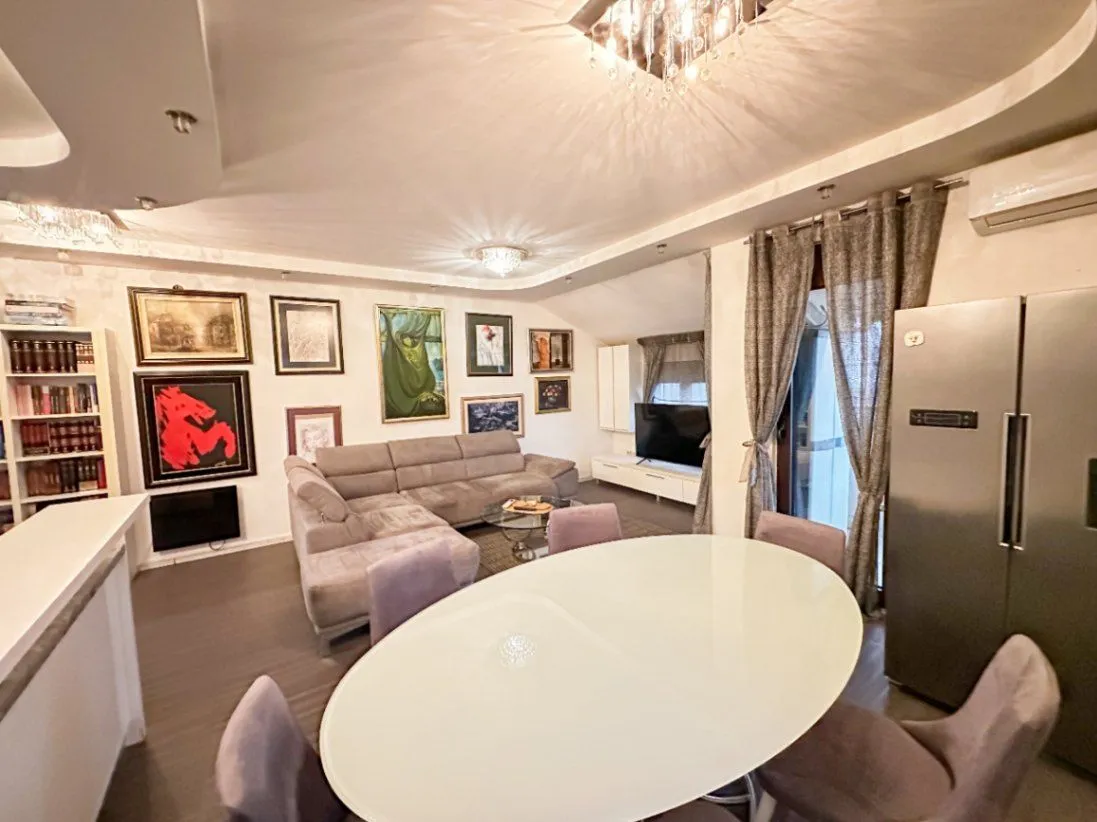 Izdavanje, trosoban stan, 120m², Dalmatinska ulica, Podgorica