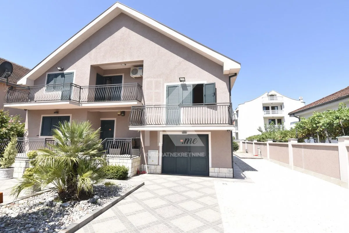 Rent, house, 200m², Stari Aerodrom, Podgorica