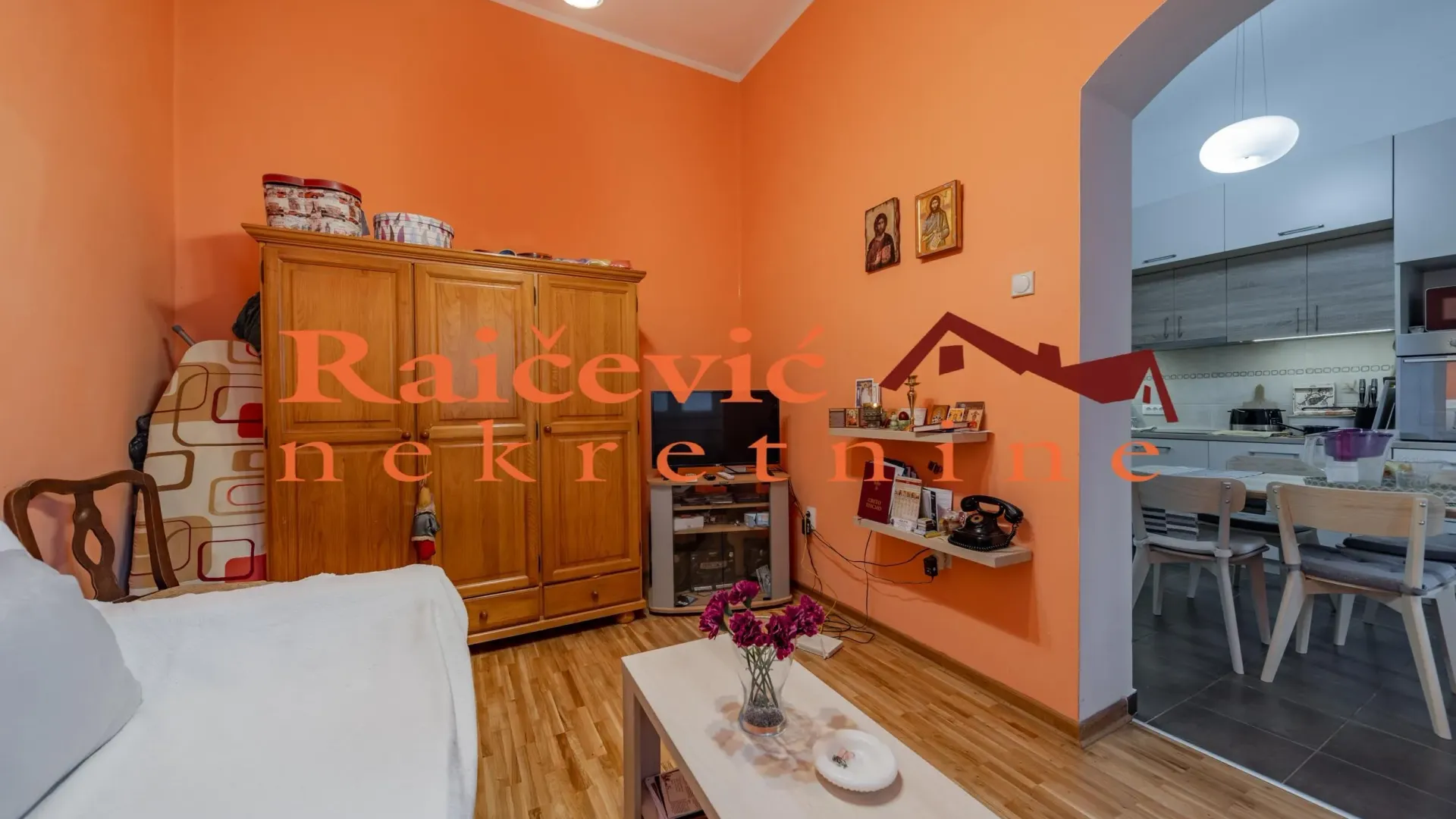 Prodaja, dvosoban stan, 52m², Donji grad, Smederevo