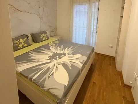 Izdavanje, dvosoban stan, 60m², Zabjelo, Podgorica - image 12