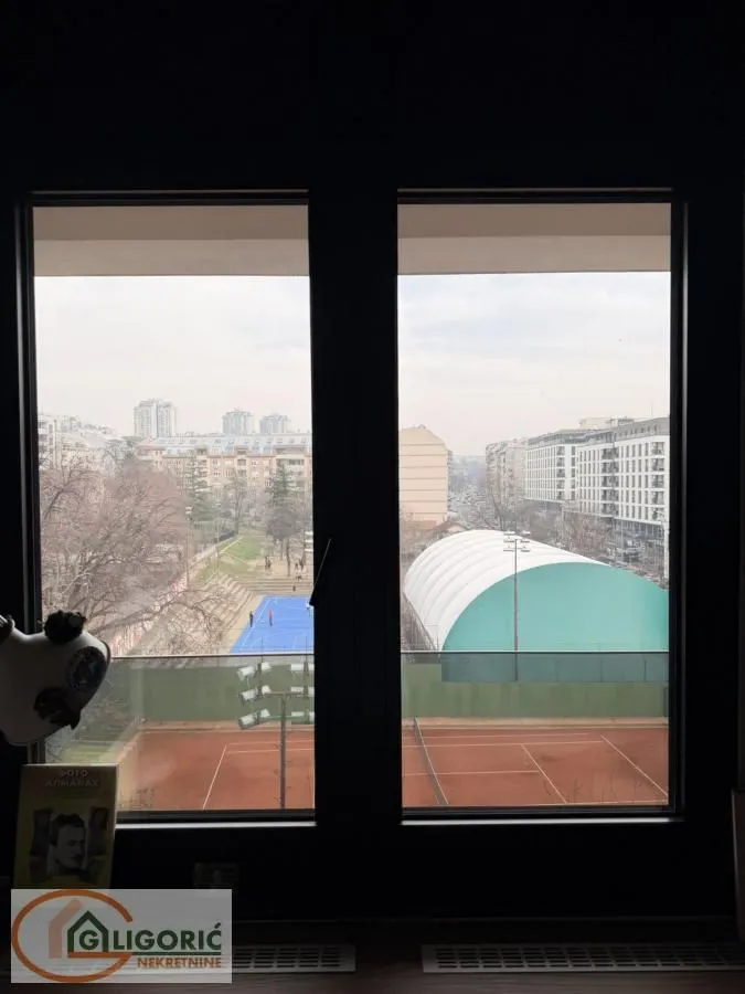 Sale, apartment, 152m², Čubura, Beograd
