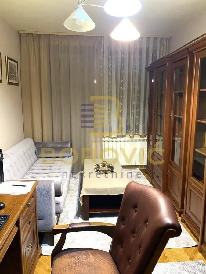 Prodaja, četvorosoban stan, 109m², Gradska Bolnica, Zvezdara Sve Podlokacije