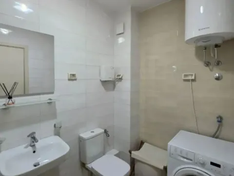 Izdavanje, dvosoban stan, 60m², Zabjelo, Podgorica - image 11