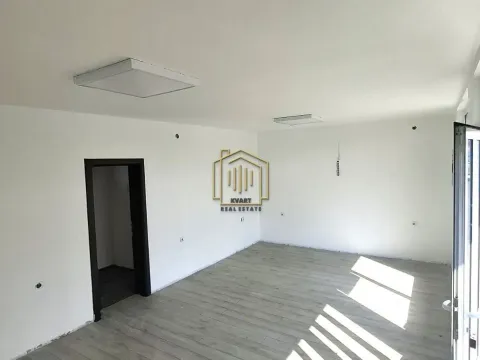 Rent, office space, 43m², Donja Gorica, Podgorica - image 1