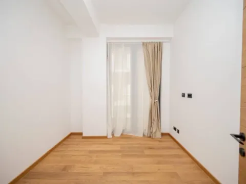 Rent, two bedroom apartment, 86m², Central Point, Podgorica - image 11