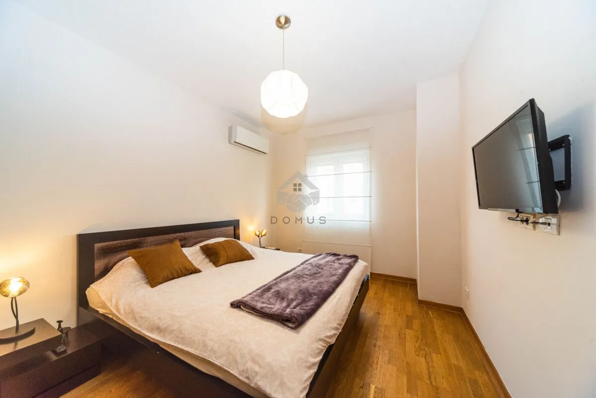 Rent, two bedroom apartment, 70m², City Kvart, Podgorica