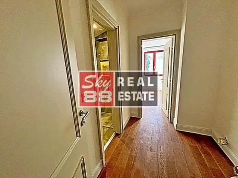 Izdavanje, četvorosoban stan, 173m², Savski Venac, Beograd - image 15