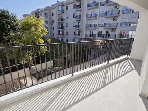 Rent, two bedroom apartment, 68m², Stara Varoš, Podgorica - image 10