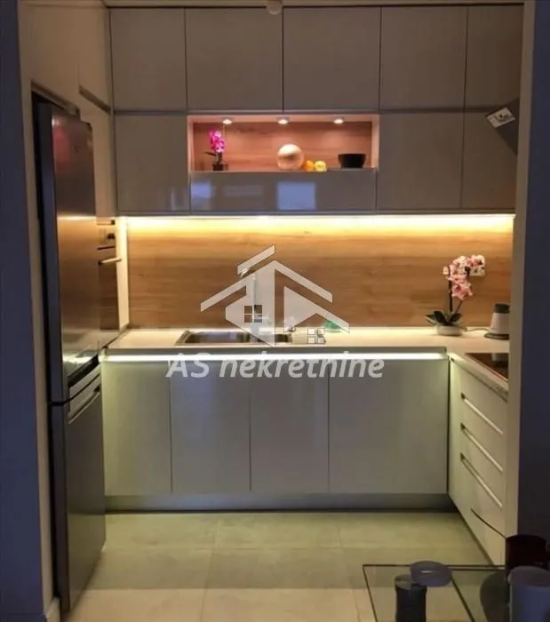 Rent, three bedroom apartment, 68m², Novi Beograd Blok 63, Novi Beograd Sve Podlokacije