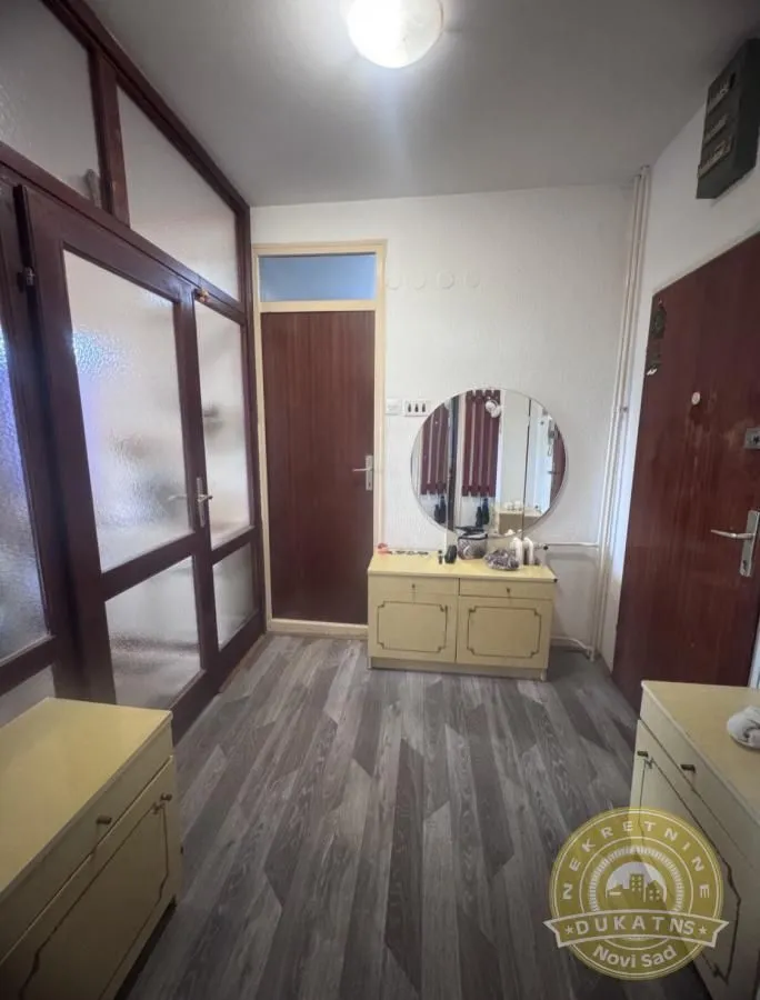 Izdavanje, dvosoban stan, 48m², Novo naselje, Novi Sad