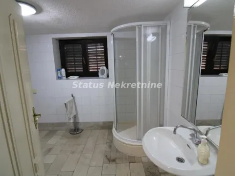 Prodaja, kuća, 416m², Sremska Mitrovica, Srbija - image 20