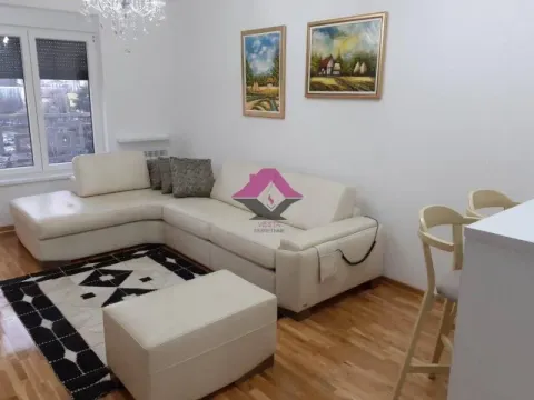 Rent, two bedroom apartment, 50m², Hala Pionir, Palilula Sve Podlokacije