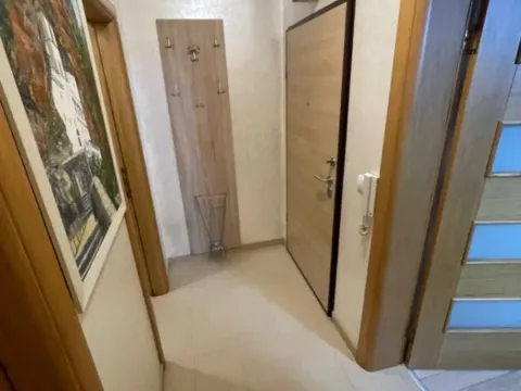 Izdavanje, dvosoban stan, 65m², Zagorič, Podgorica - image 4