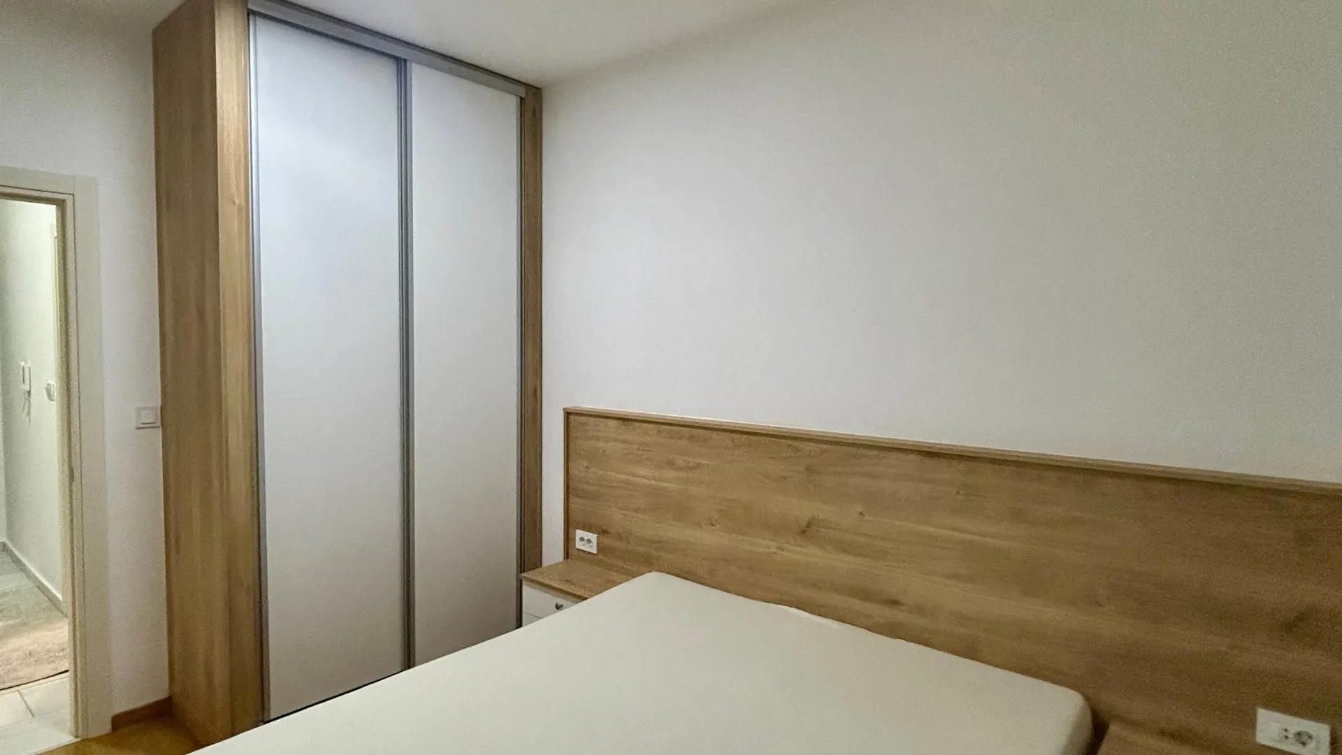 Rent, one bedroom apartment, 45m², Stari Aerodrom, Podgorica