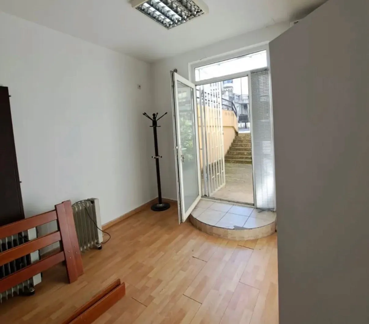 Rent, office space, 60m², Stara Varoš, Podgorica