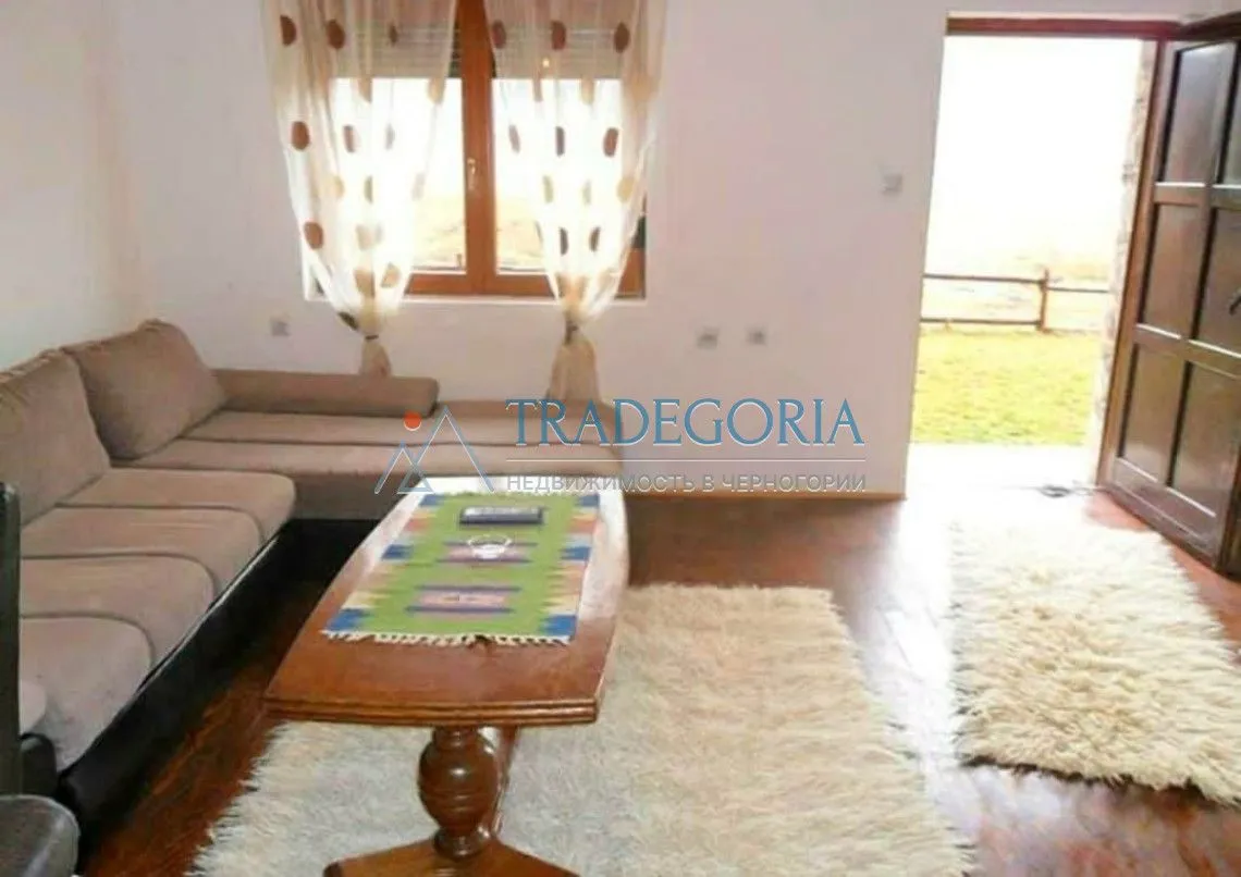 Prodaja, kuća, 320m², Žabljak, Crna Gora