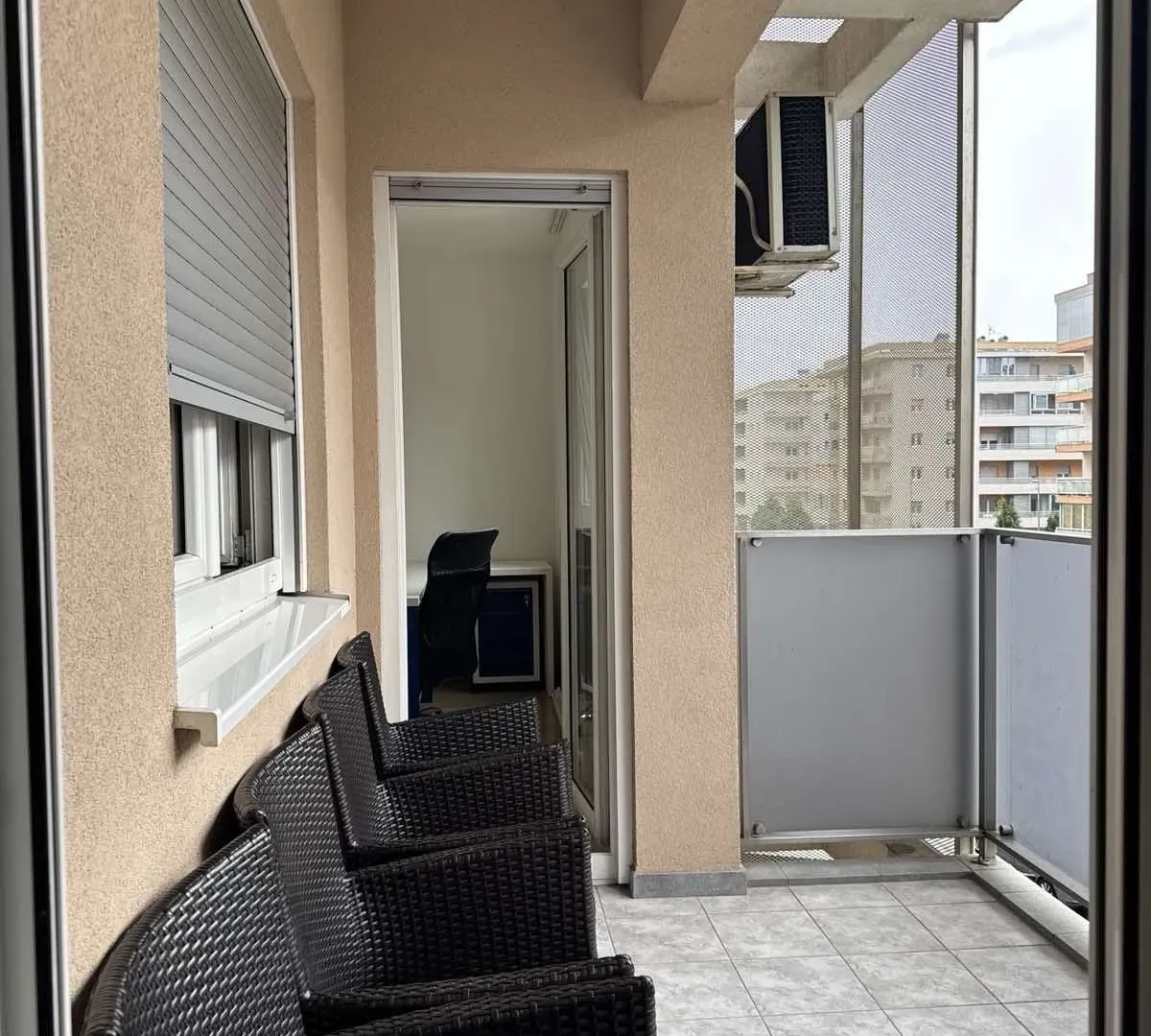 Rent, office space, 75m², City Kvart, Podgorica