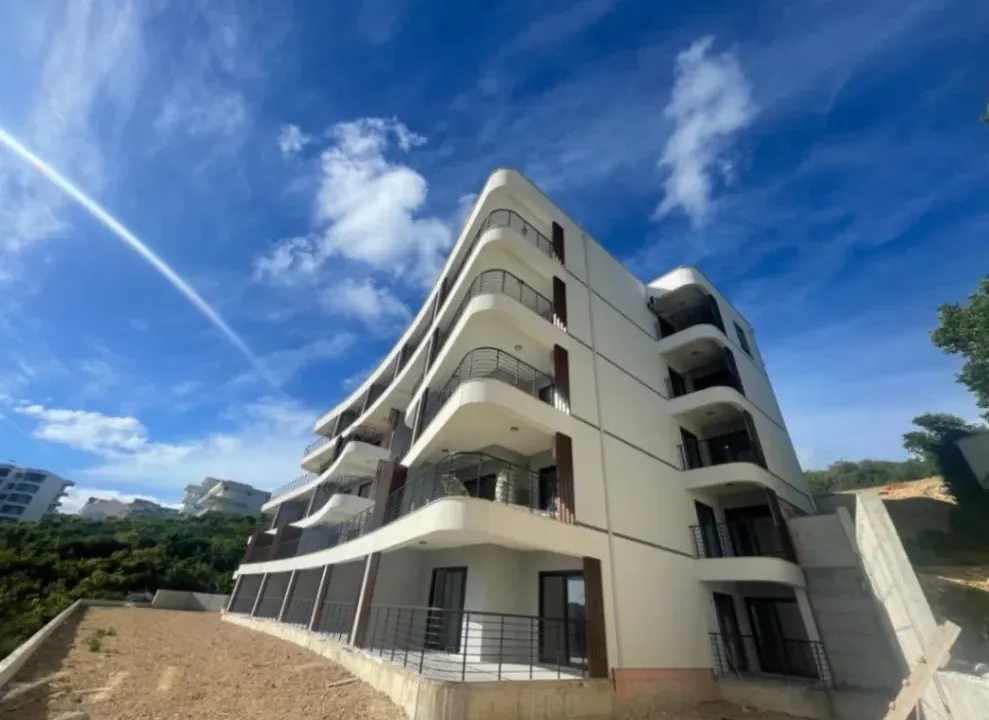 Prodaja, dvosoban stan, 109m², Pinješ, Ulcinj