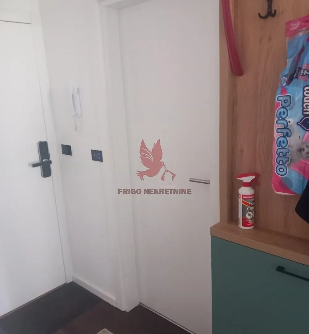 Prodaja, trosoban stan, 64m², Kosmaj, Sopot