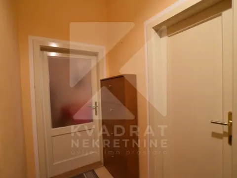 Rent, one bedroom apartment, 50m², Centar, Podgorica - image 11