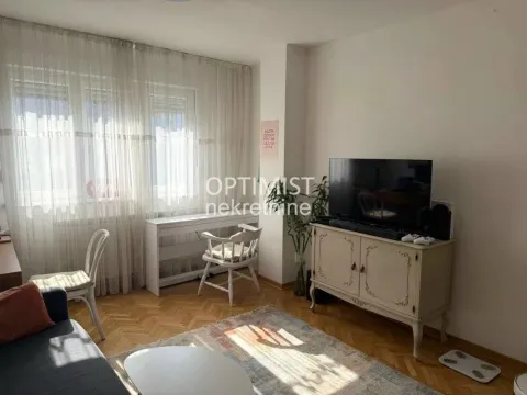 Rent, two bedroom apartment, 53m², Slavija, Vračar Sve Podlokacije - image 5