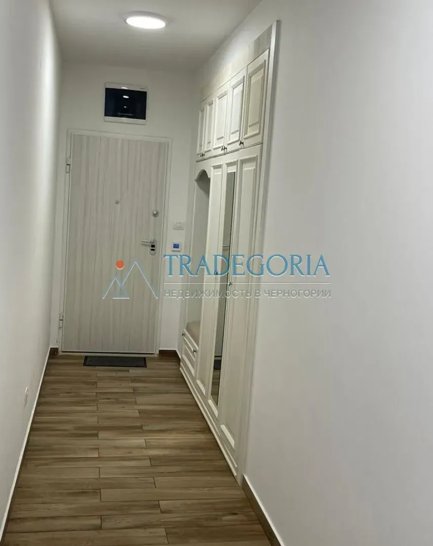 Prodaja, dvosoban stan, 120m², Dobra Voda, Bar
