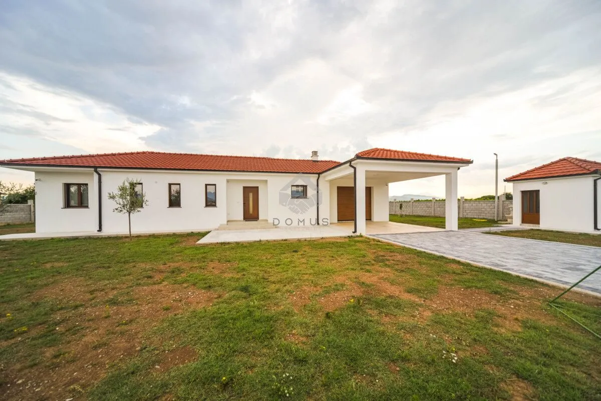 Rent, house, 100m², Zeta, Podgorica