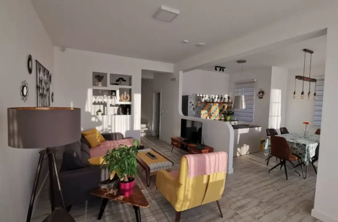 Rent, house, 100m², Kava, Tivat