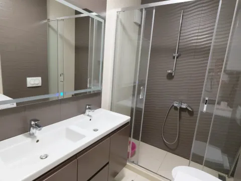 Rent, three bedroom apartment, 119m², Podgorica, Crna Gora - image 13