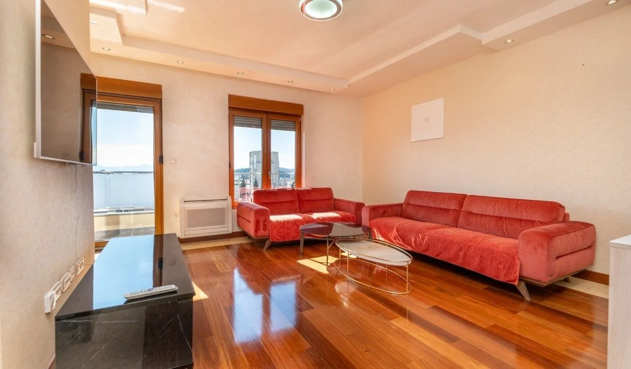 Rent, four bedroom apartment, 140m², Podgorica, Crna Gora