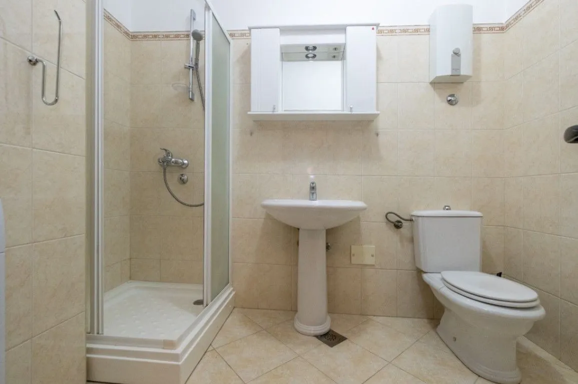 Rent, one bedroom apartment, 70m², Gorica C, Podgorica