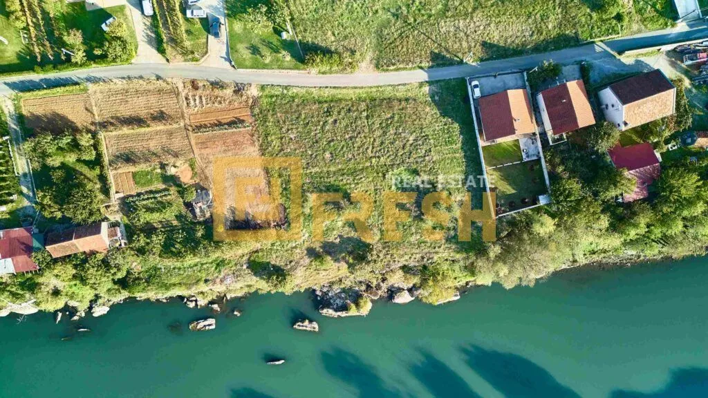 Prodaja, plac, 1200m², Dahna, Podgorica
