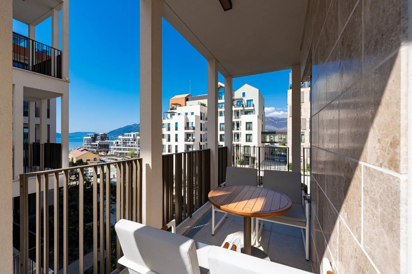 Prodaja, dvosoban stan, 90m², Porto Montenegro, Tivat