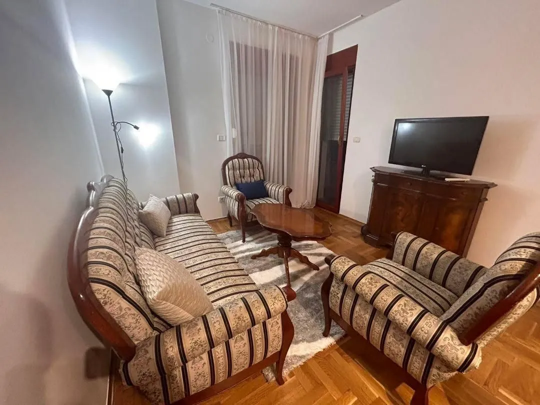 Rent, one bedroom apartment, 40m², Pobrežje, Podgorica