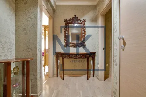 Rent, two bedroom apartment, 73m², City Kvart, Podgorica - image 12