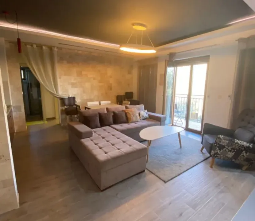 Prodaja, jednosoban stan, 54m², Petrovac, Budva