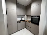 Izdavanje, jednosoban stan, 40m², Central Point, Podgorica - image 2