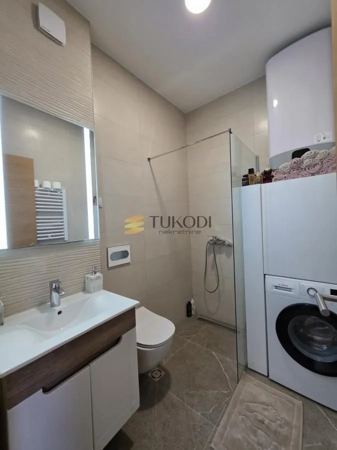 Prodaja, jednosoban stan, 34m², Centar, Novi Sad