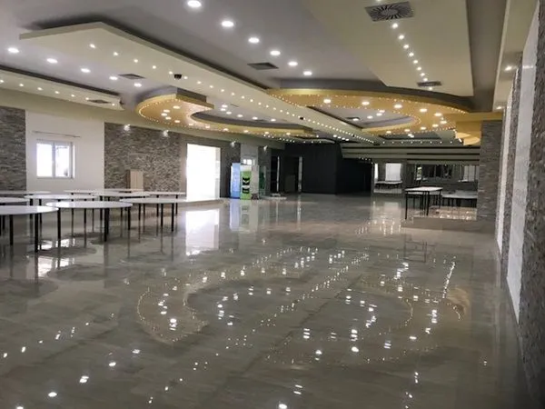 Sale, office space, 1000m², Zrenjanin, Srbija